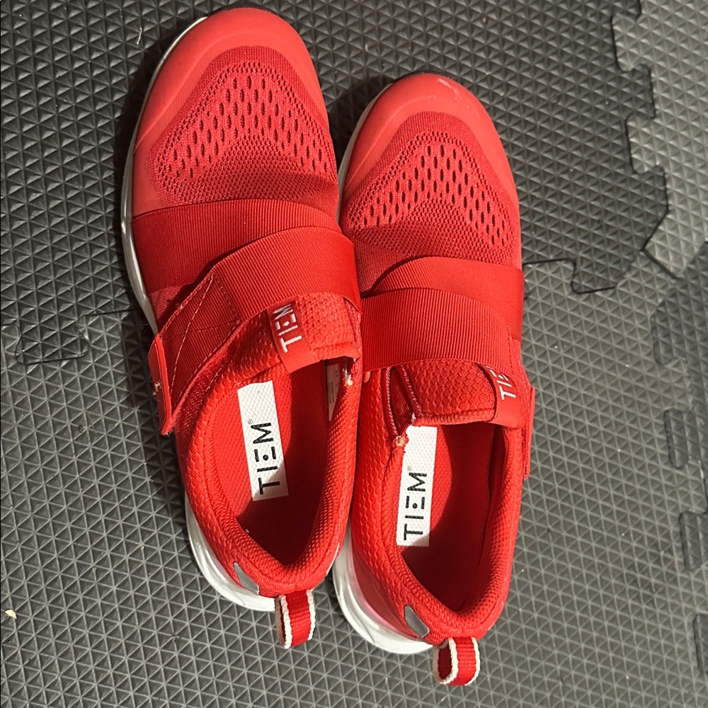 Tiem Womens Slipstream Cycling Shoe Red Mesh Indoor Spin Biking Sneaker Sz 8.5